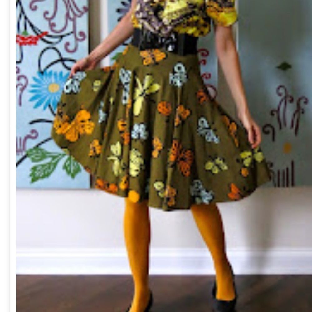 ANTHROPOLOGIE FEI Micro Corduroy Olive Green Butterfly A Line Skirt-8